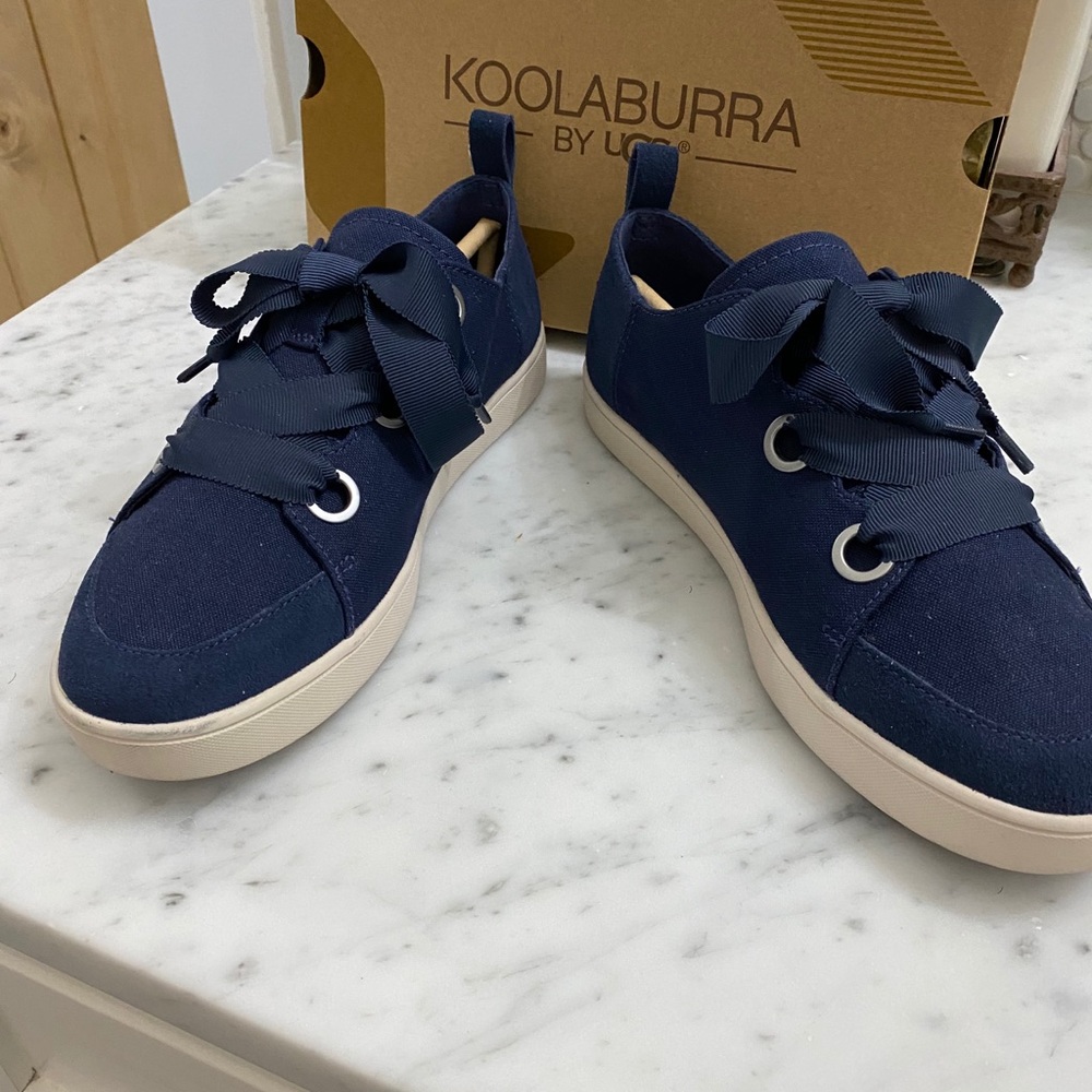 Brand New Kookaburra by Ugg Sneakers
